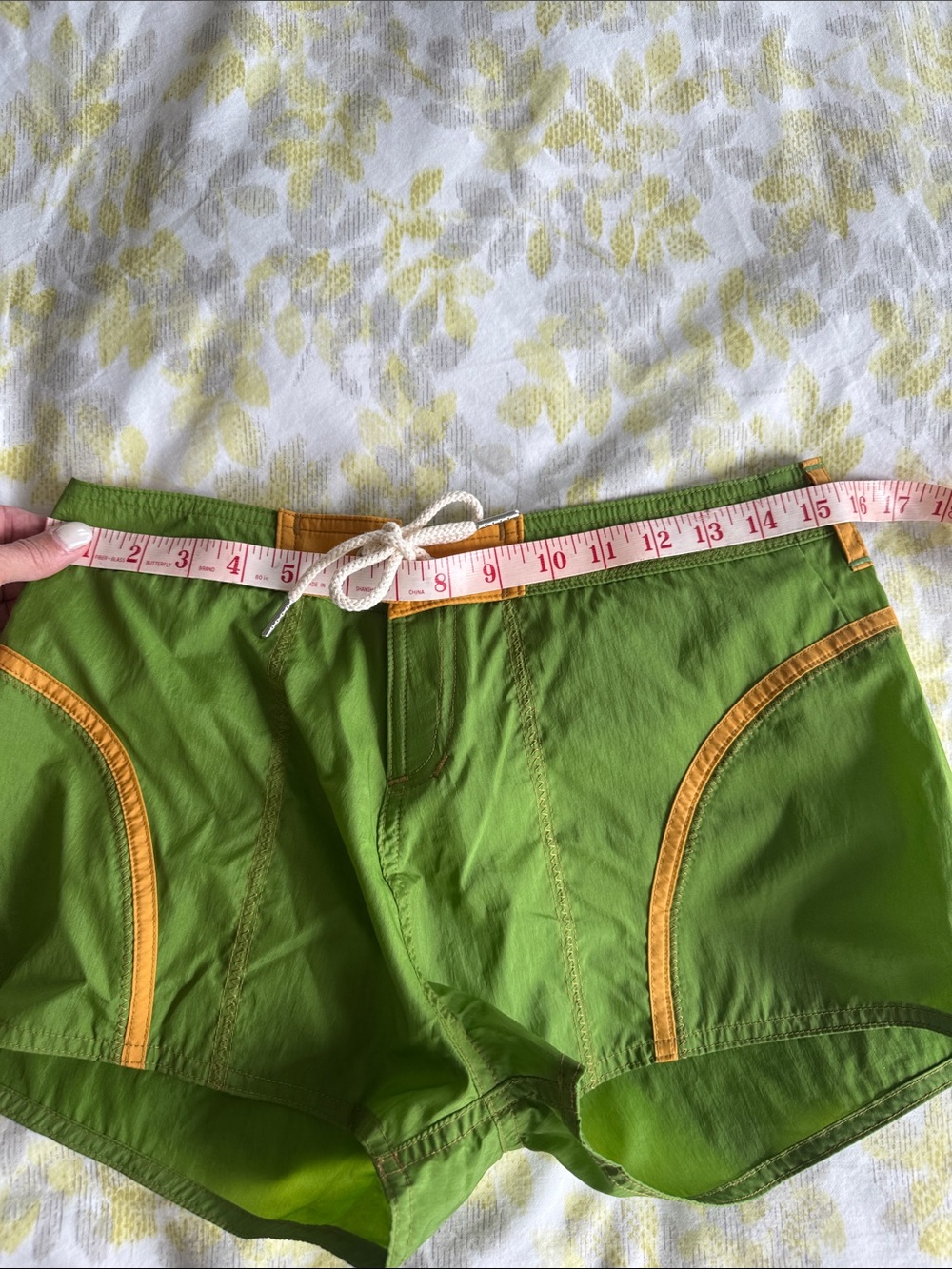 Made Some Sportswear Board Shorts Size 4 - Picture 2 of 6
